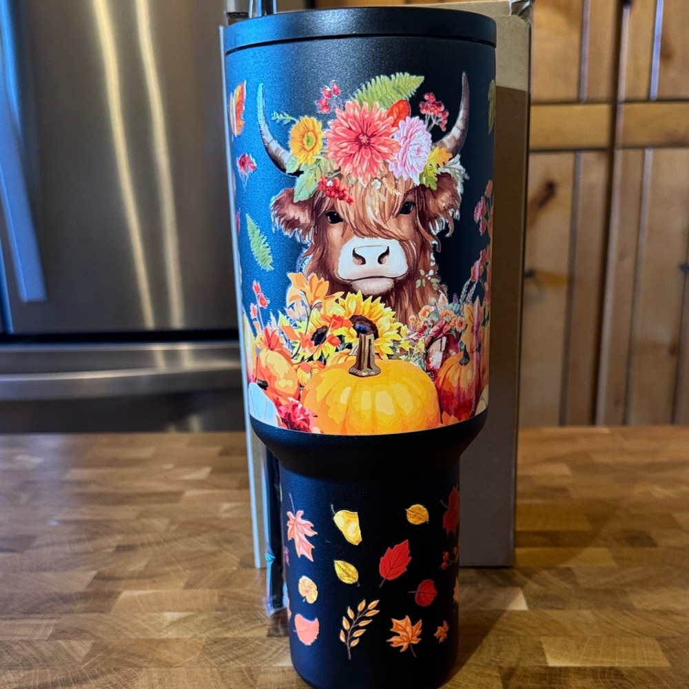 40 oz Tumbler. Floral Cow Tumbler with Autumn Design.